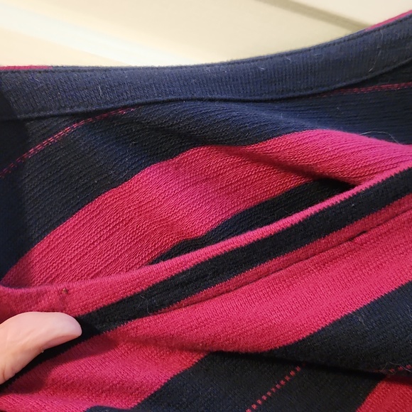 Talbots L top, raspberry/navy stripe - Picture 10 of 10